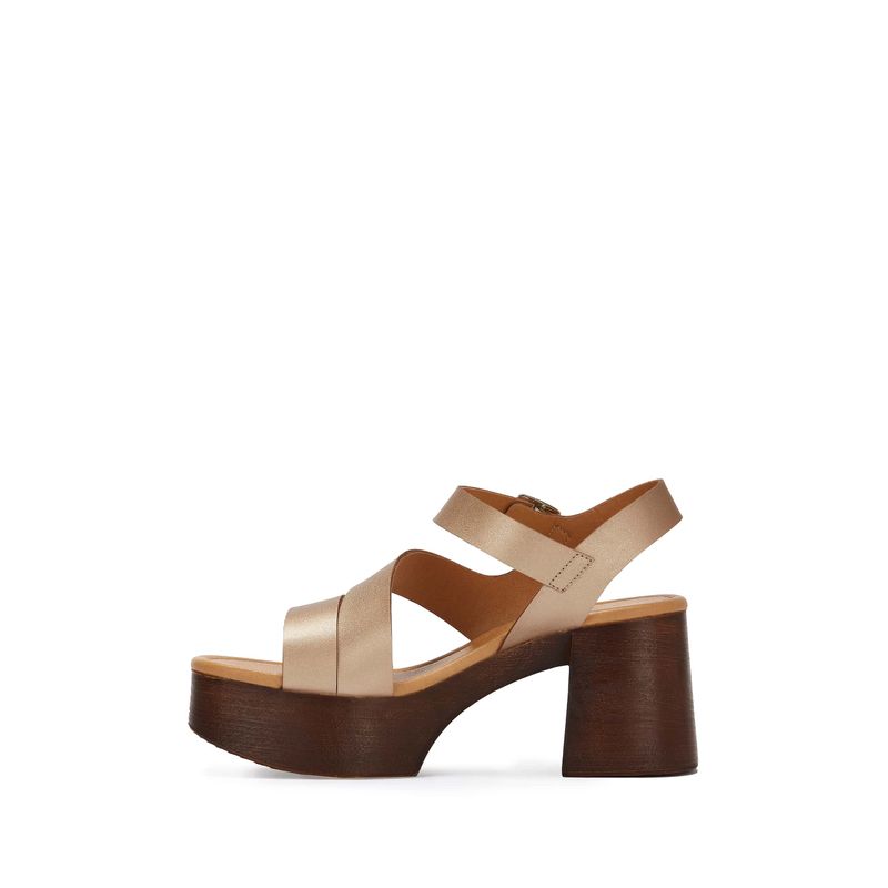 plataforma-andrea-mujer-62471
