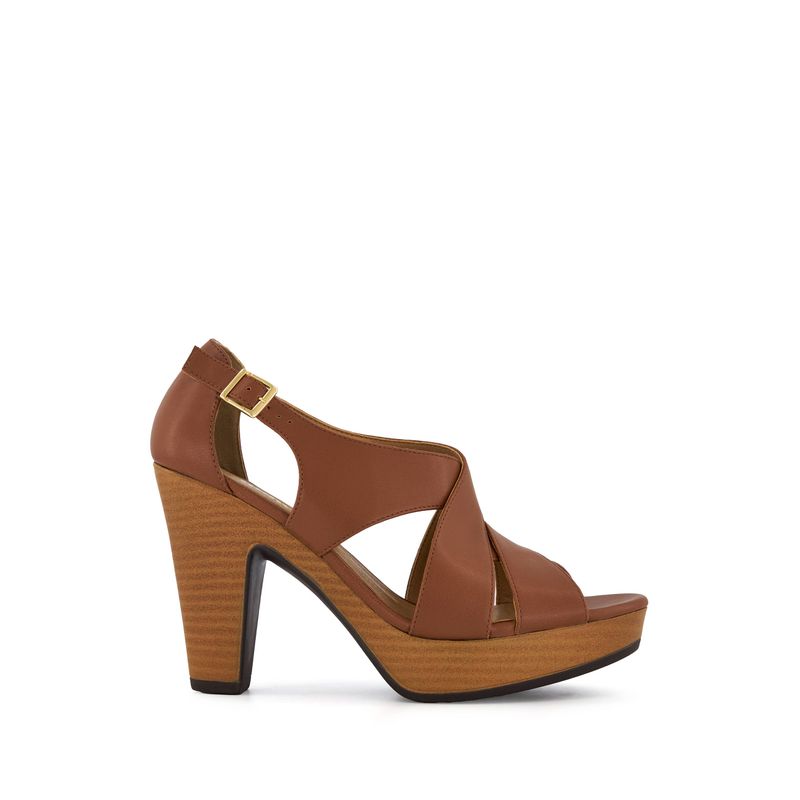 plataforma-andrea-mujer-67501