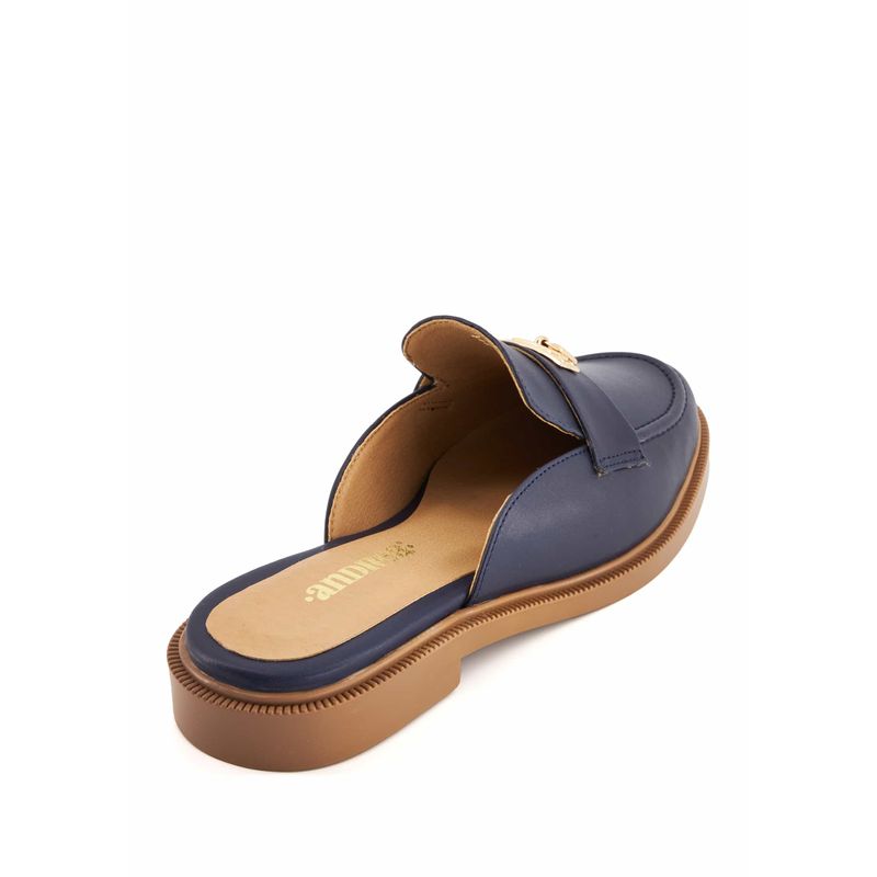 flat-andrea-mujer-67910