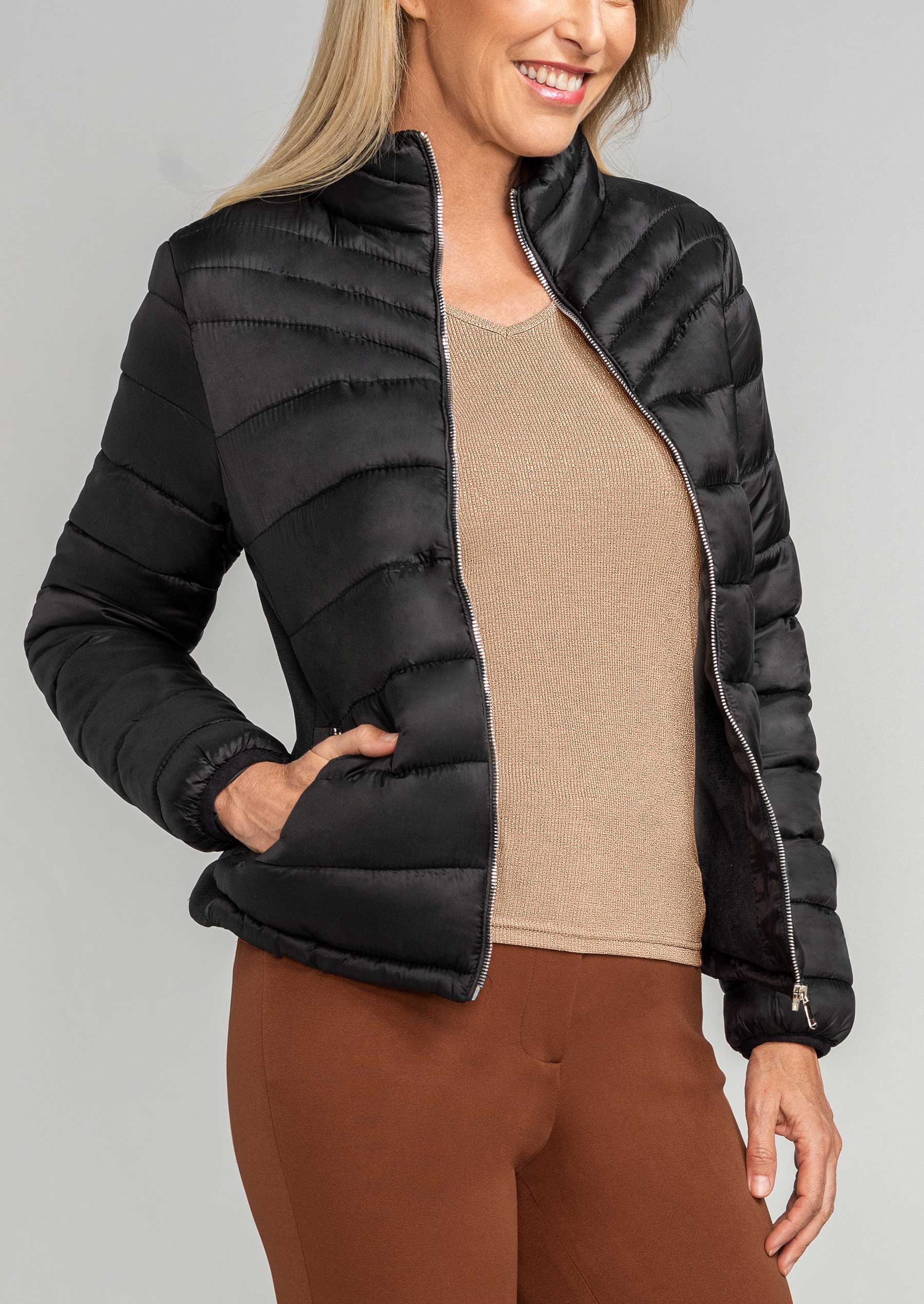 Woman | Clothing |Jackets and Coats | Andrea US| Online Store