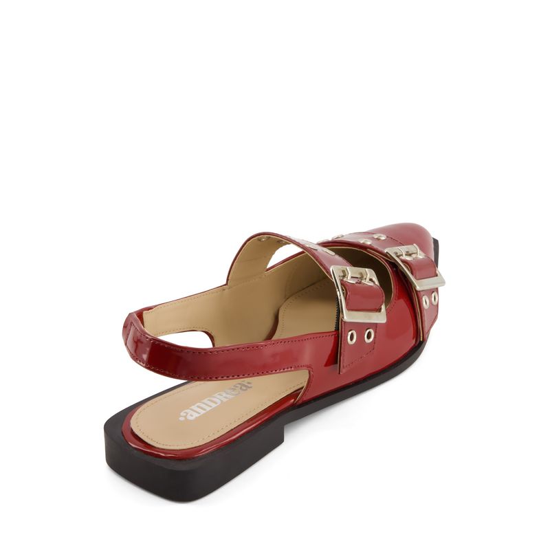 flat-andrea-mujer-85553