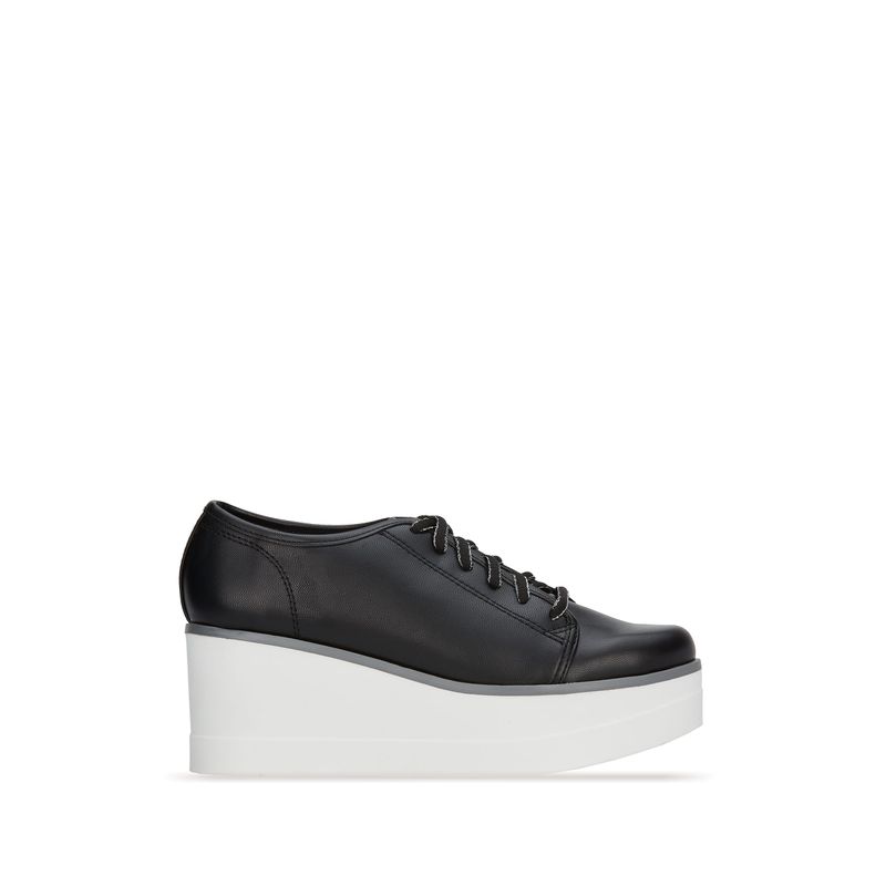flat-andrea-mujer-64824