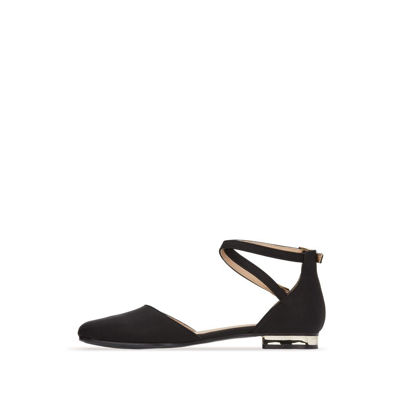 flat-andrea-mujer-64850
