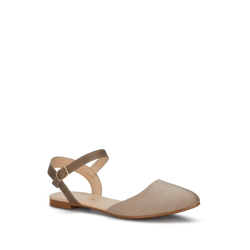 flat-andrea-mujer-477