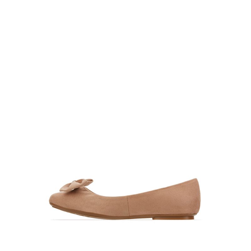 flat-andrea-mujer-482