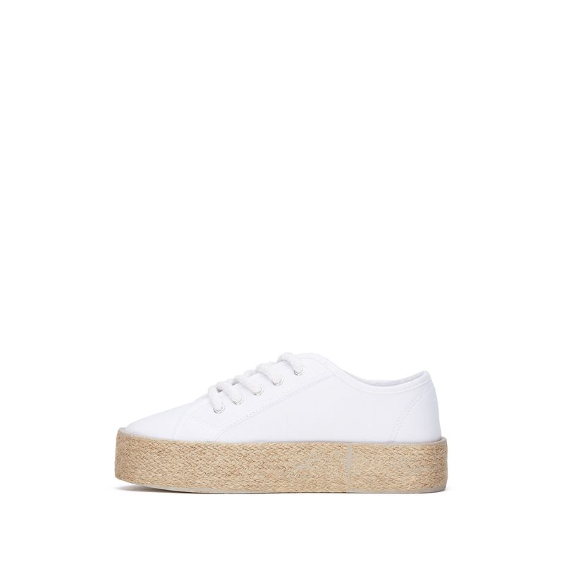 flat-andrea-mujer-83047