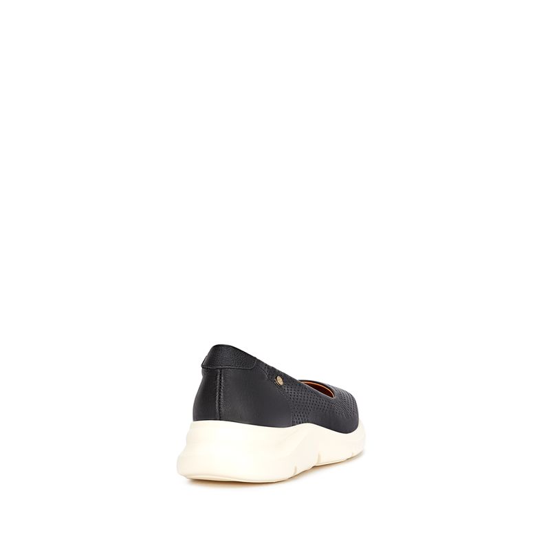 flat-andrea-mujer-83583