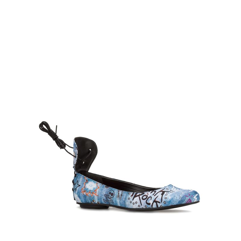 flat-andrea-mujer-8005