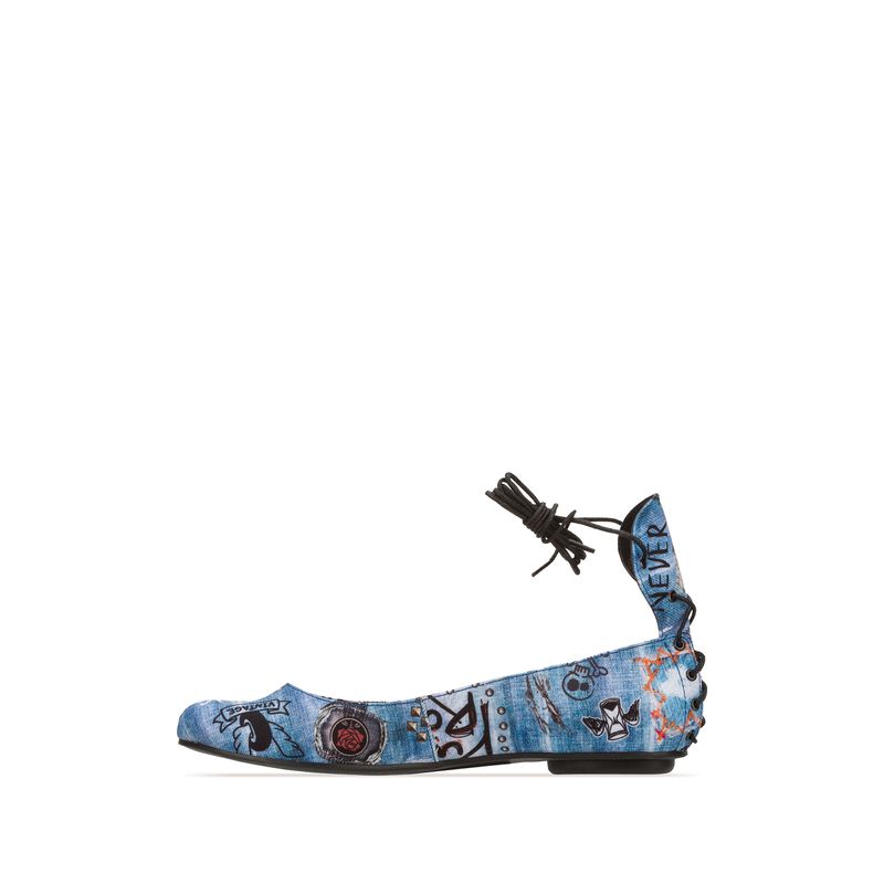 flat-andrea-mujer-8005