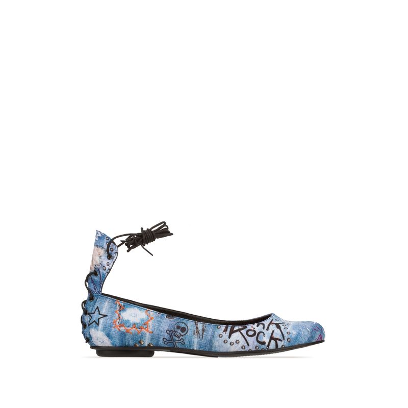 flat-andrea-mujer-8005