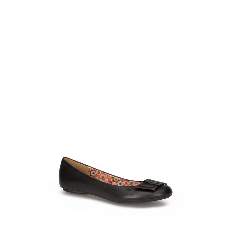 flat-andrea-mujer-8317