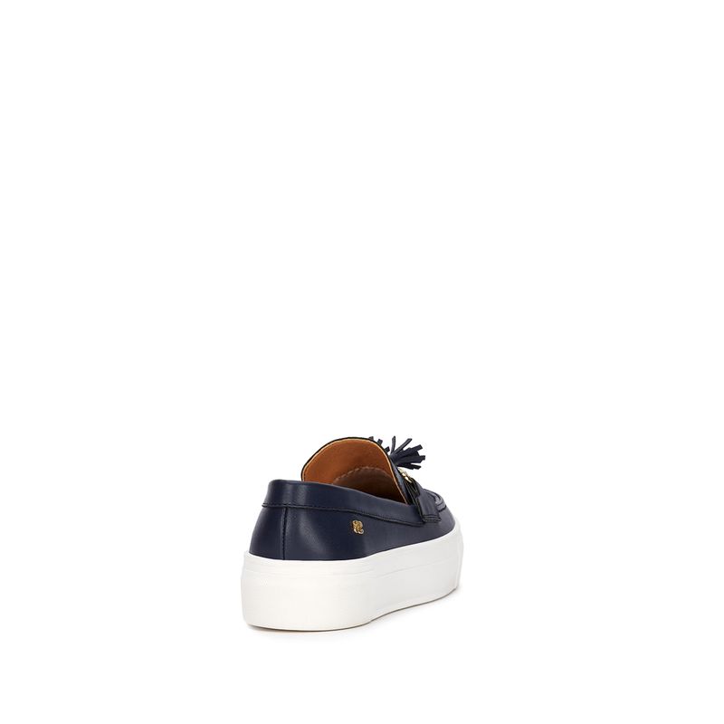 flat-andrea-mujer-83414