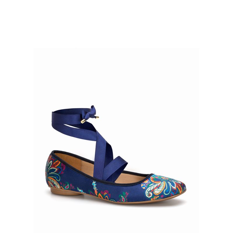flat-andrea-mujer-1069