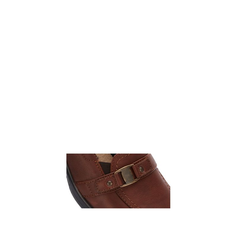 flat-andrea-mujer-88516