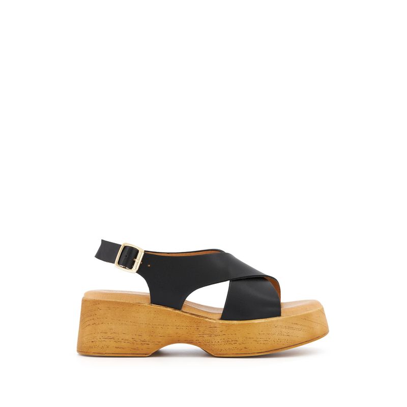 plataforma-andrea-mujer-67189