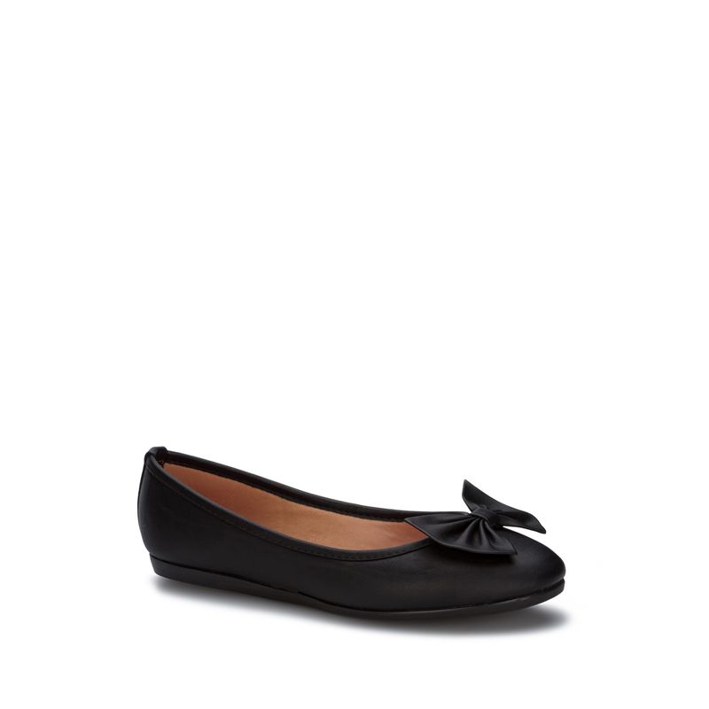 flat-andrea-mujer-653