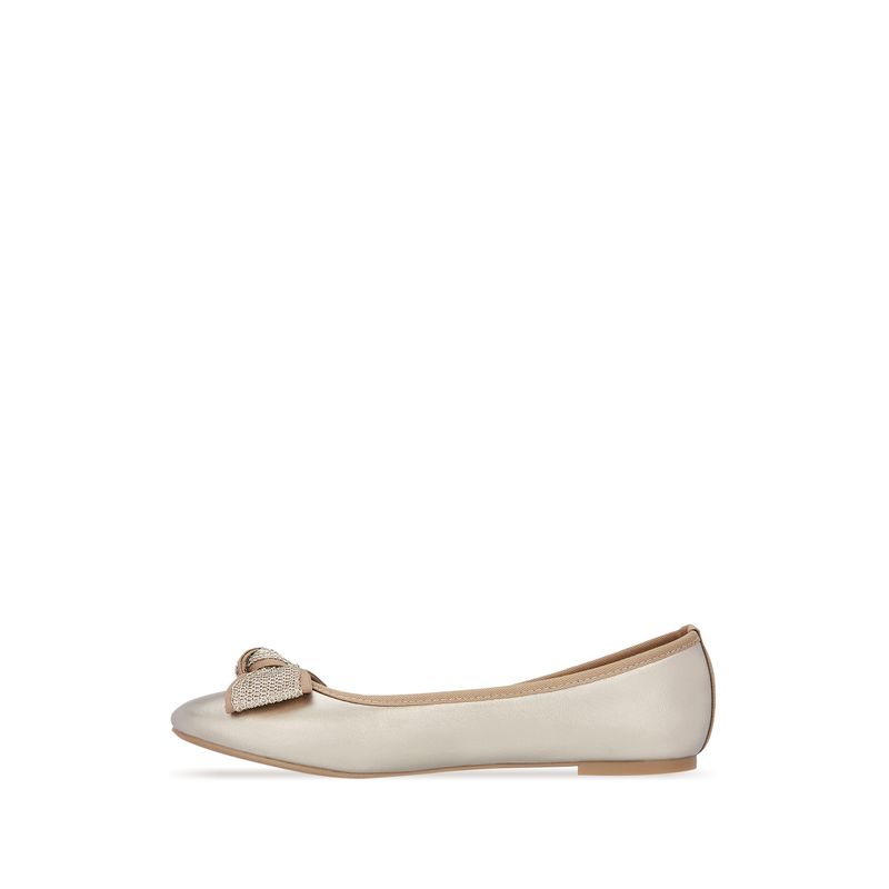 flat-andrea-mujer-1315
