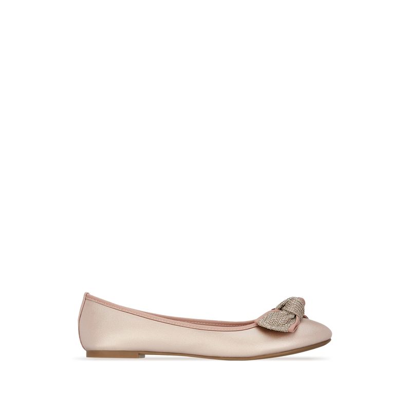 flat-andrea-mujer-1315