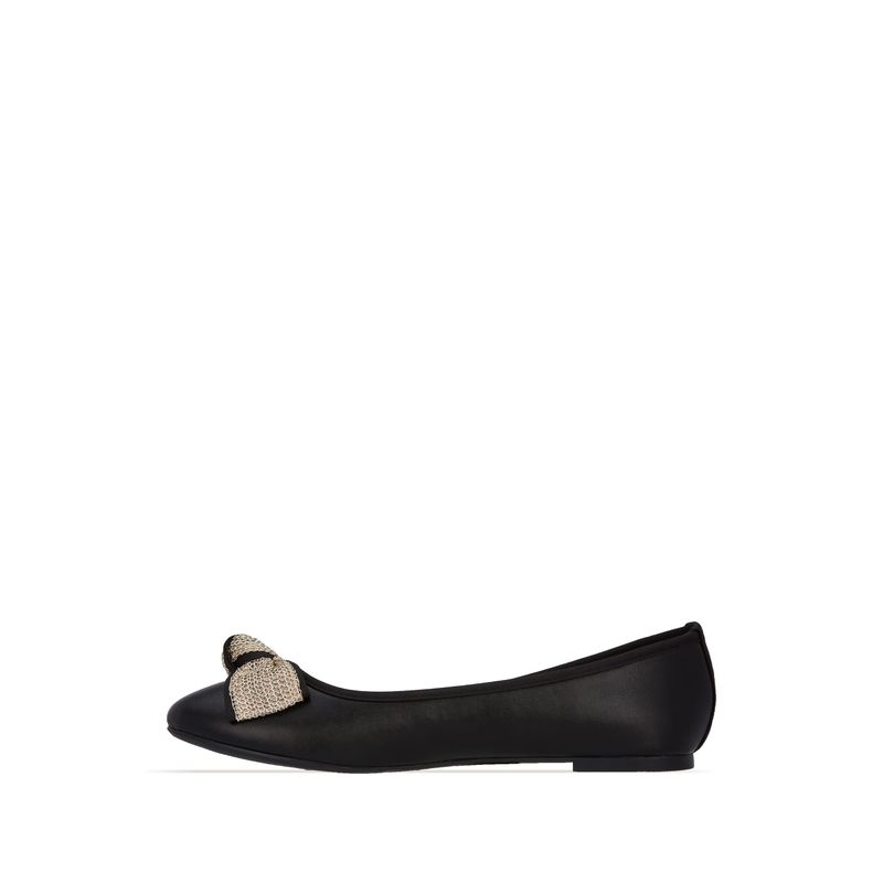 flat-andrea-mujer-1315