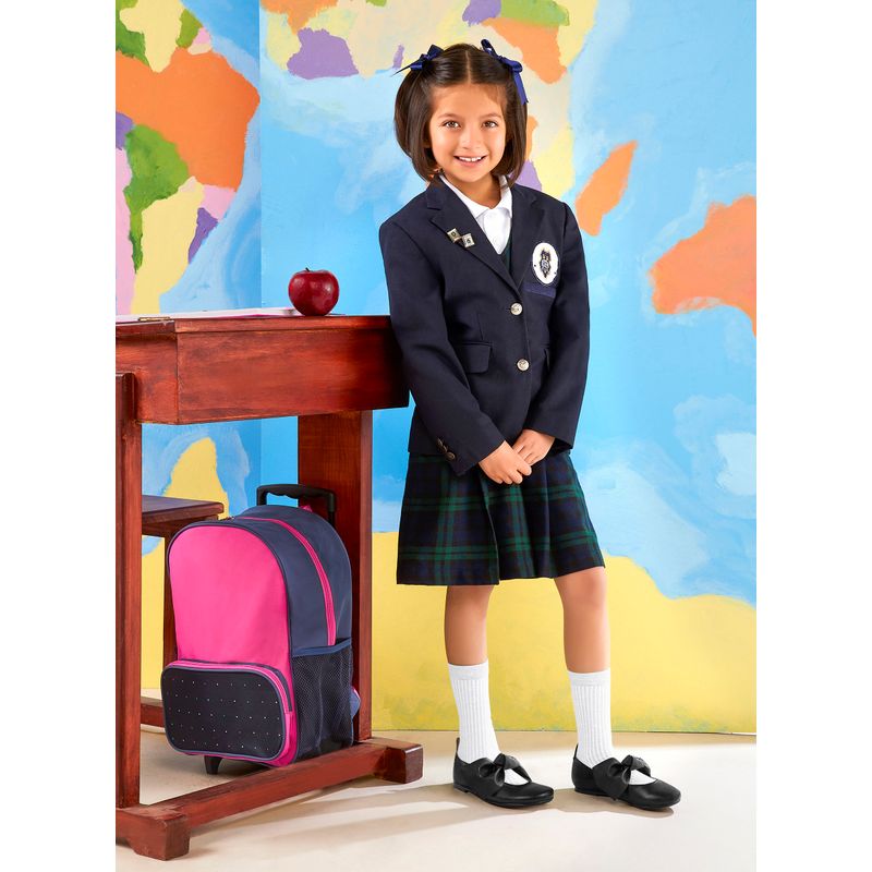 flat-andrea-girls-nina-1559