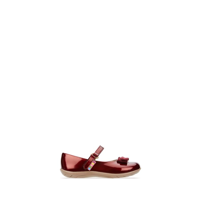 flat-andrea-girls-nina-2713