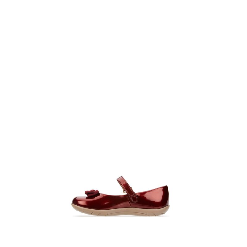 flat-andrea-girls-nina-2713