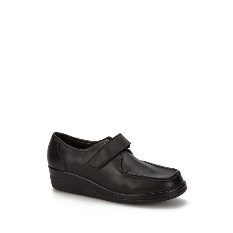 flat-andrea-mujer-3078