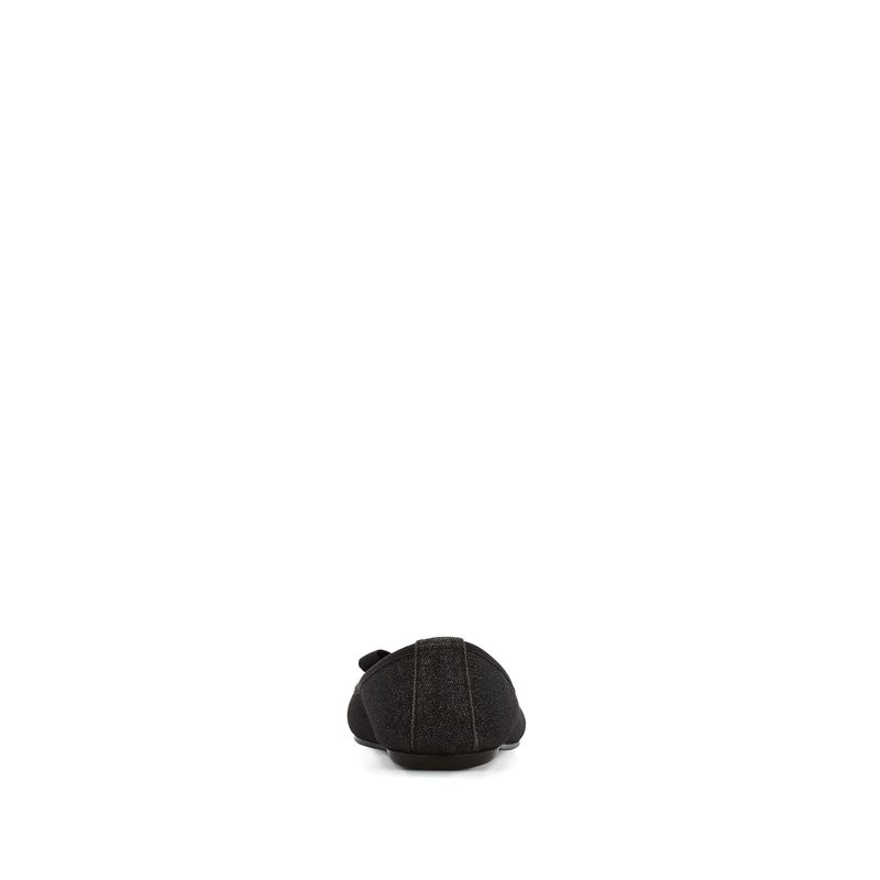 flat-andrea-mujer-5586