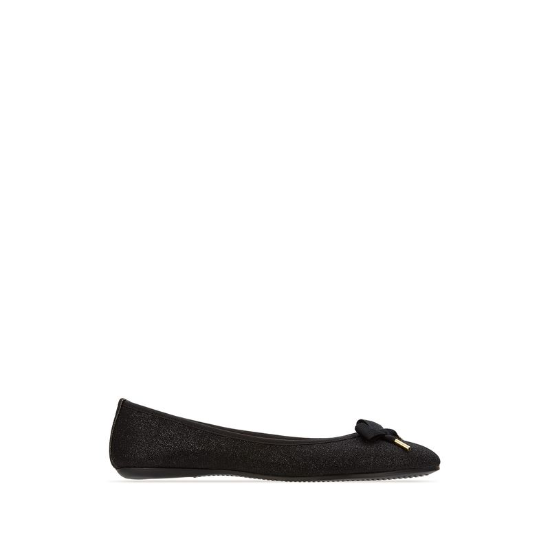 flat-andrea-mujer-5586