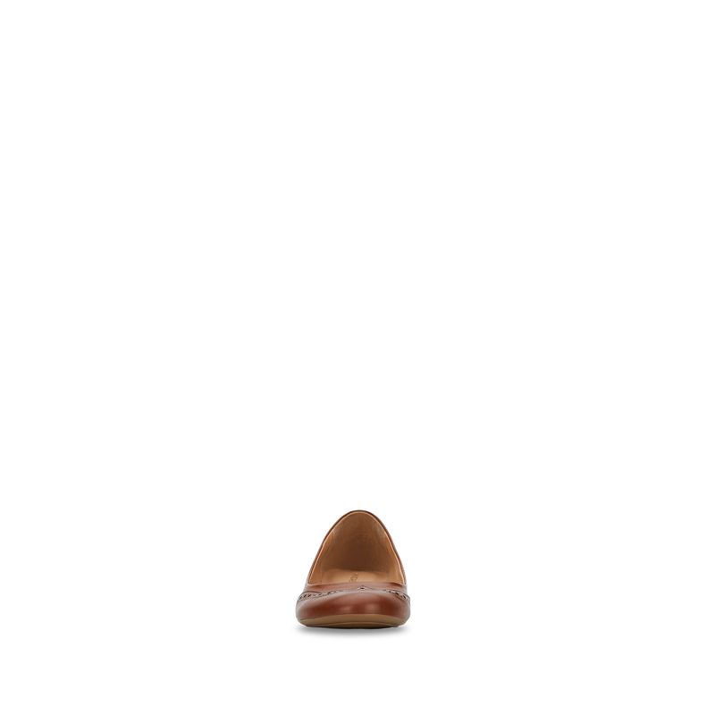 flat-andrea-mujer-6234