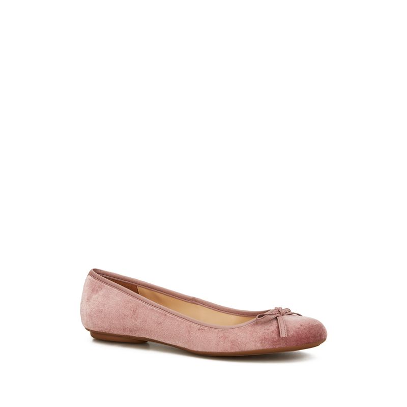 flat-andrea-mujer-6221