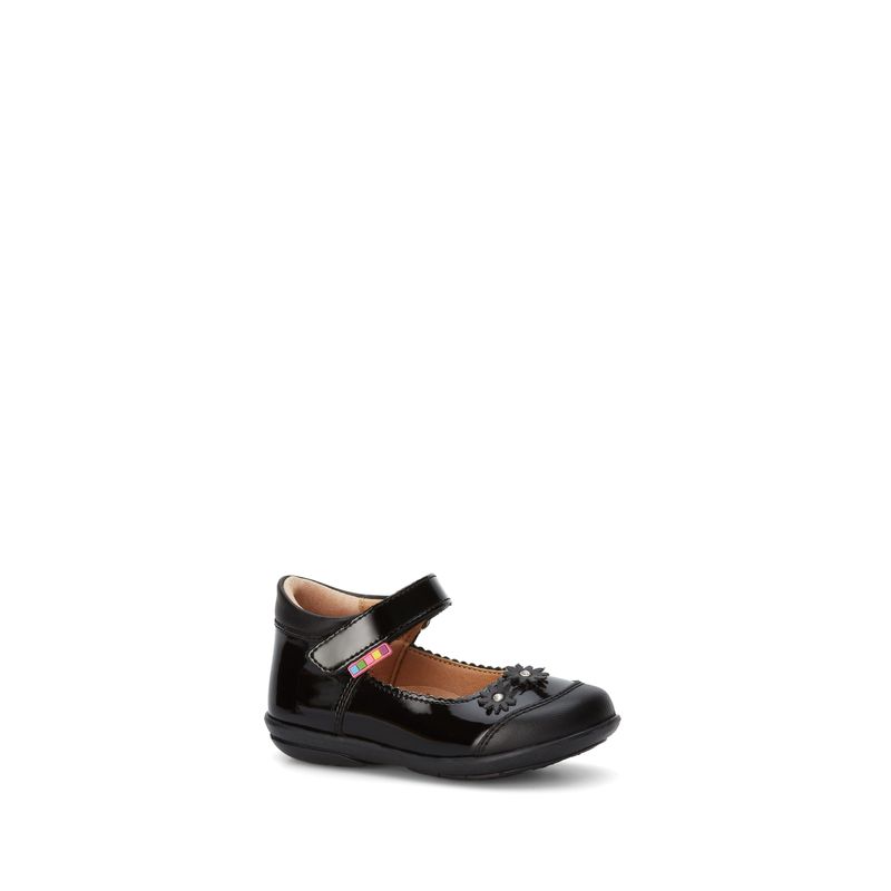 flat-andrea-girls-nina-7267