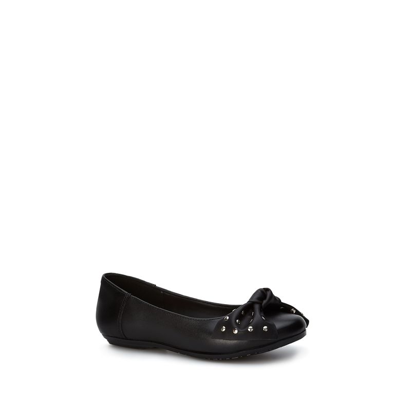 flat-andrea-girls-nina-7567