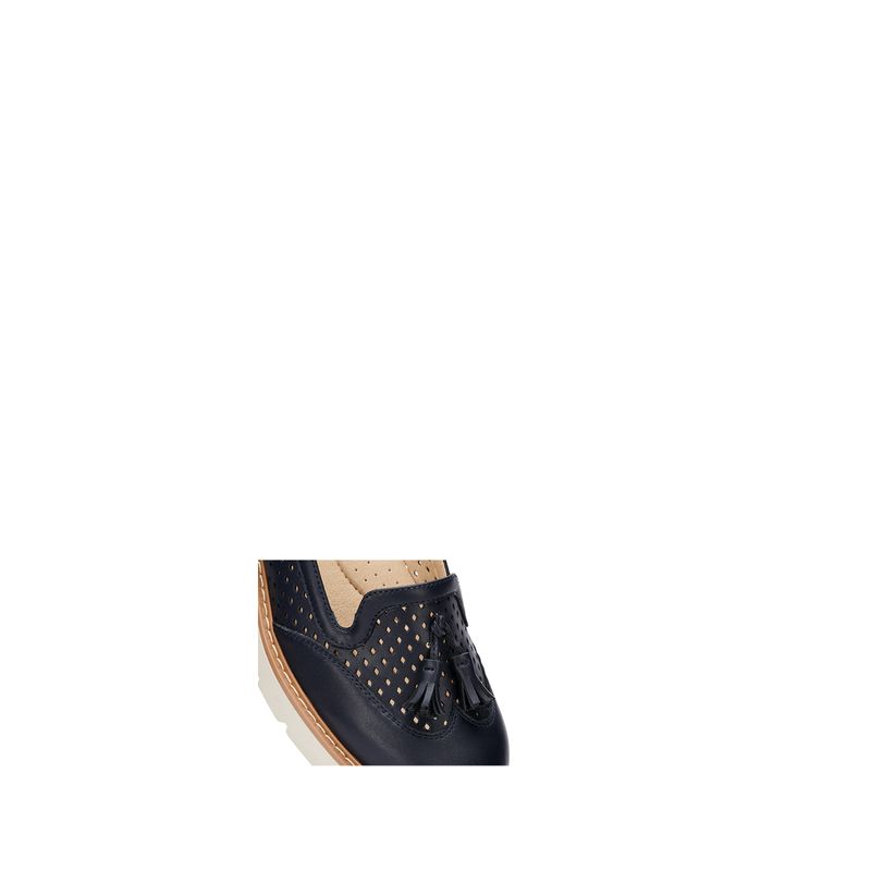 flat-andrea-mujer-89090