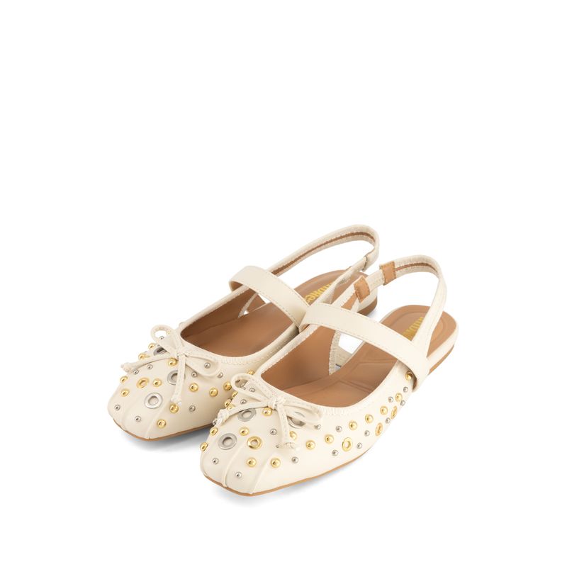 flat-andrea-mujer-87763