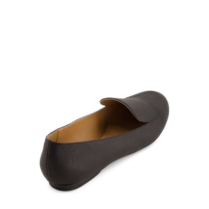 flat-andrea-mujer-85660