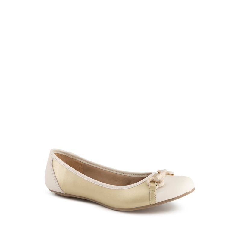 flat-andrea-mujer-89279