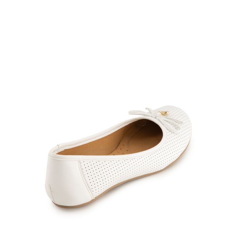 flat-andrea-mujer-69431