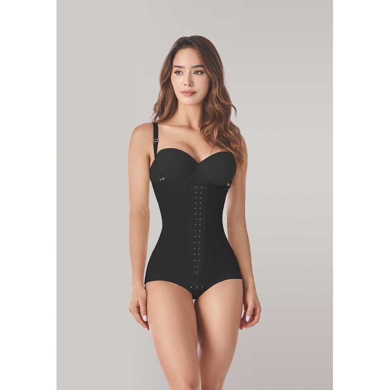 faja-ann-chery-mujer-65463