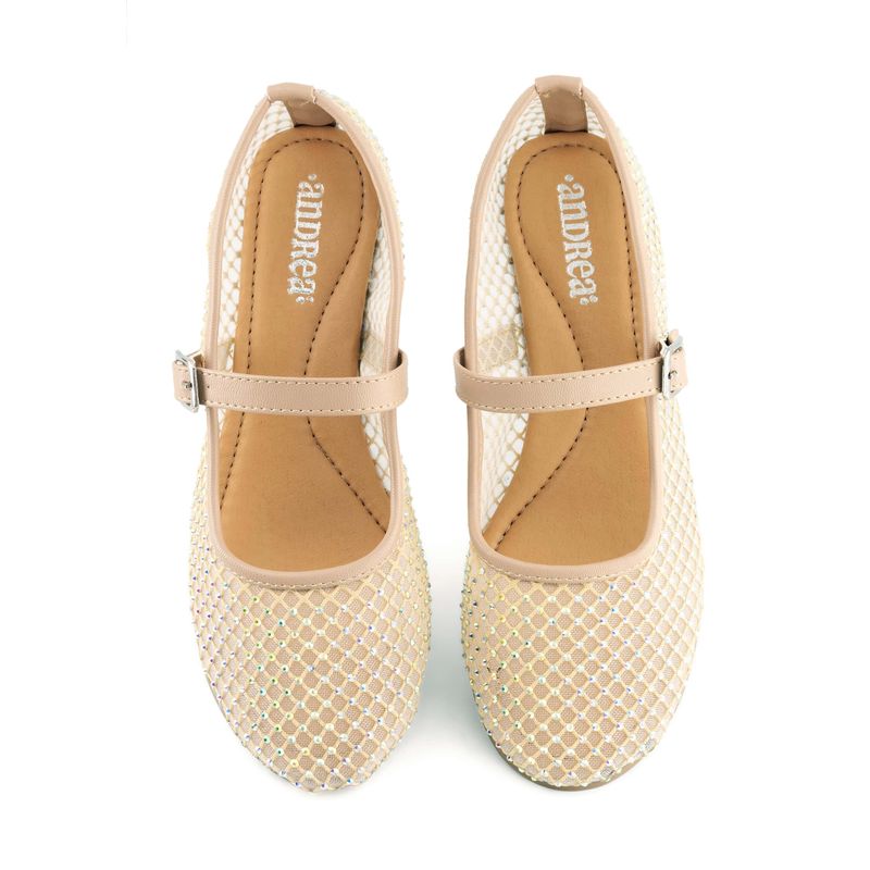 flat-andrea-mujer-69307