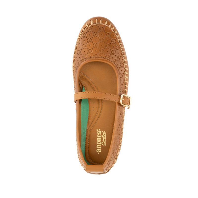 flat-andrea-mujer-94794